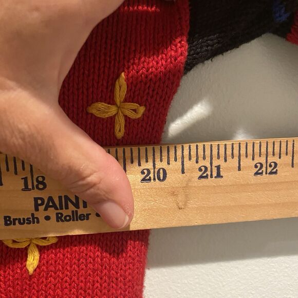 Vintage Lucia Sweater Women Size Small S Red Black Plaid Crest Preppy Academia - Picture 13 of 15